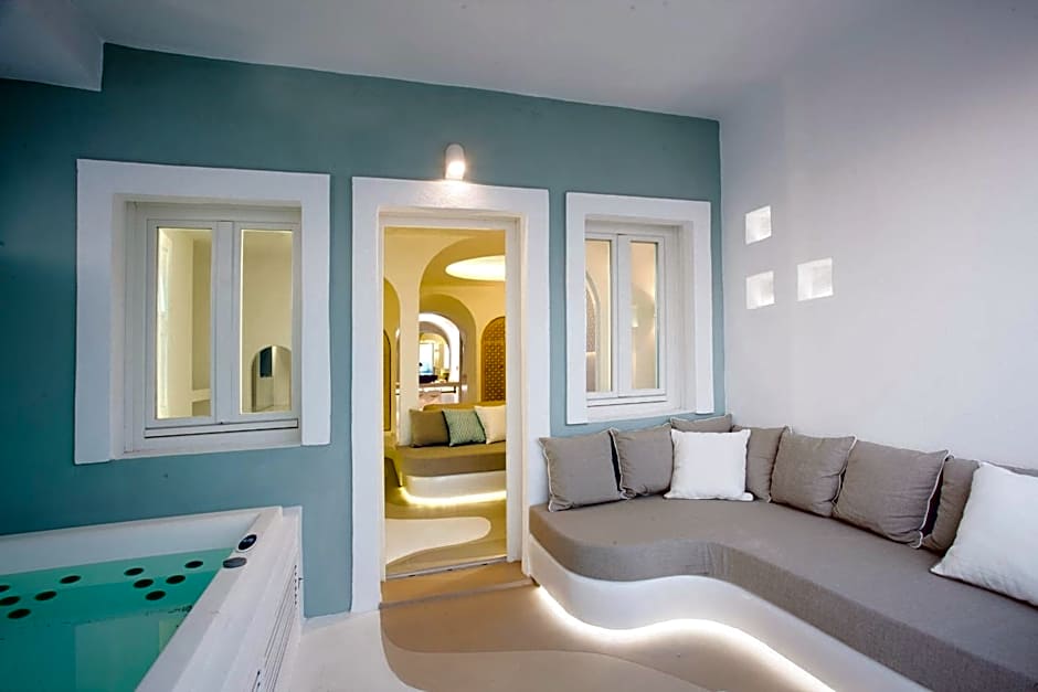 Andronikos Santorini