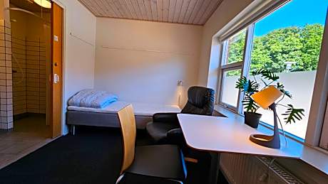 Single Room with Private Bathroom