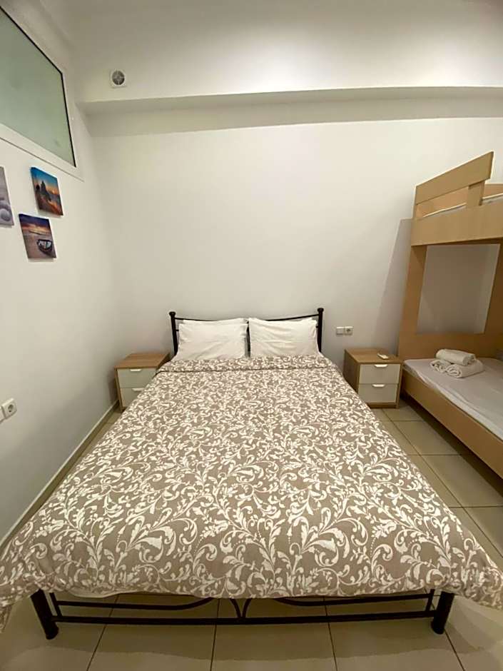 Sisifou Hostel