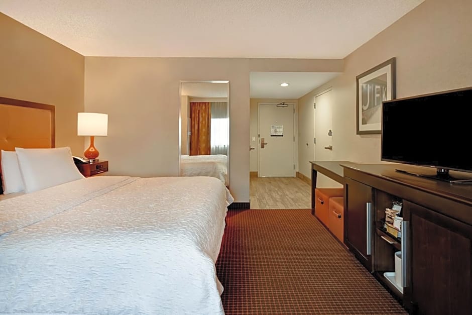 Hampton Inn NY-JFK