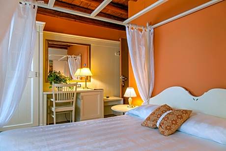 Hotel Calvi-Ristorante Mainor Hotel di Charme