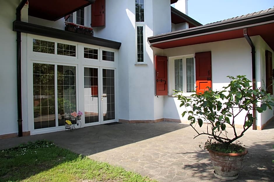 B&B Vanessa House