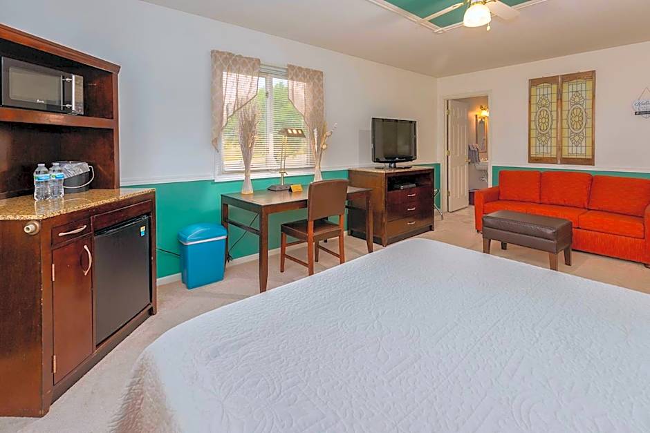 Sweetgrass Inn Bed & Breakfast