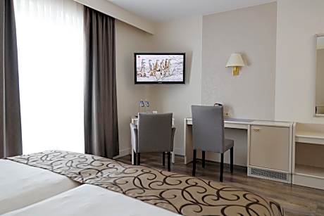 Double Room with Courtyard View