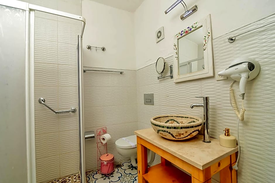 Alacati Asmali Konak Hotel