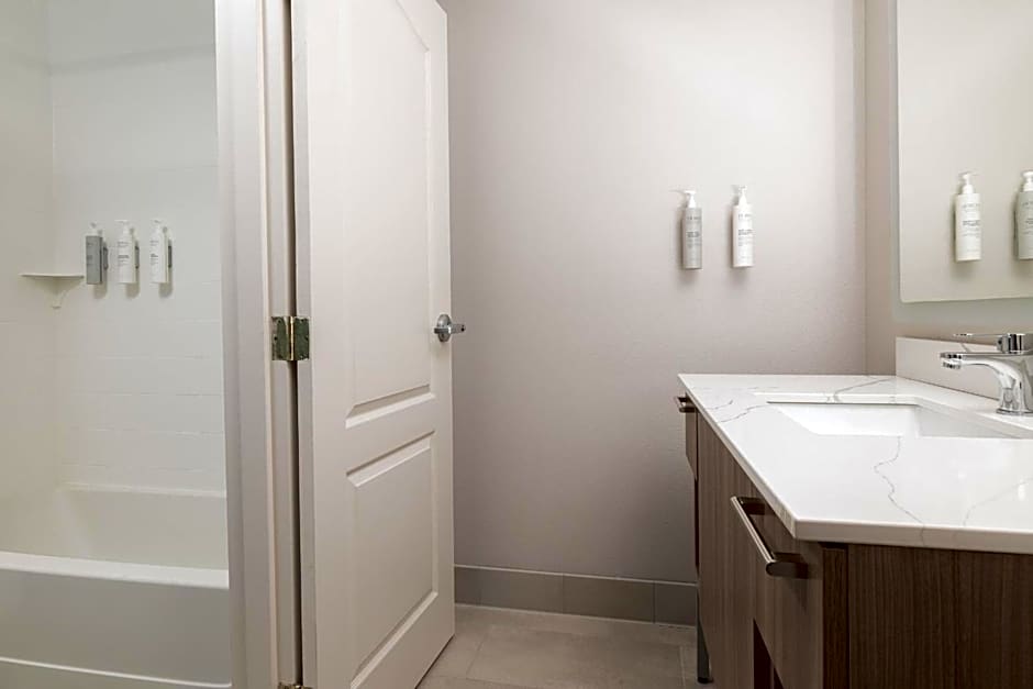 Homewood Suites By Hilton Ontario-Rancho Cucamonga, Ca