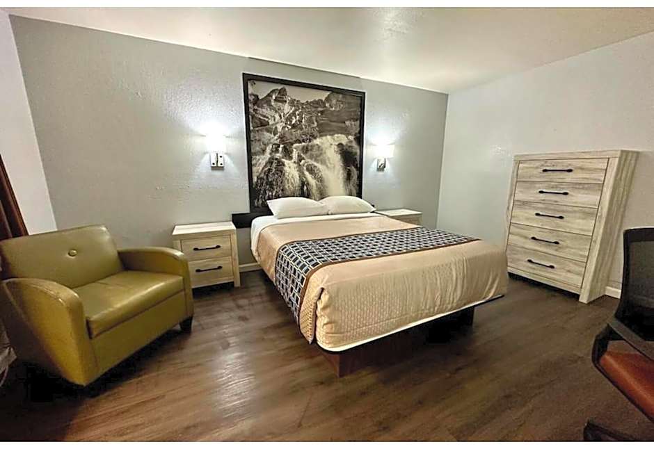 Canyon Inn Motel By OYO Flagstaff Route-66