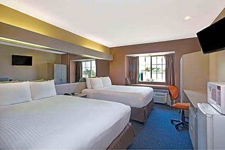 1 Queen Bed, Mobility Accessible Room, Non-Smoking