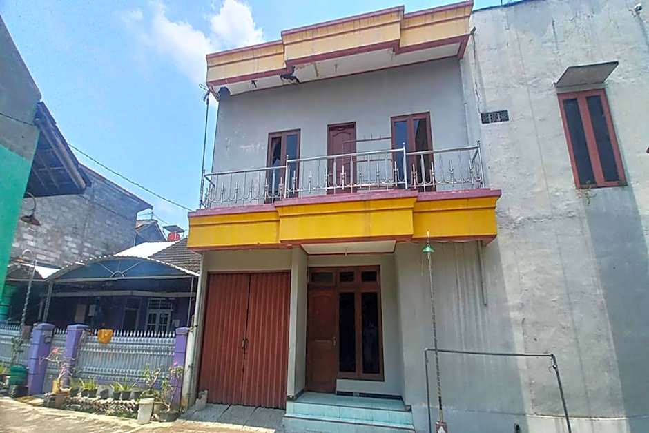 OYO 93767 45 Guest House