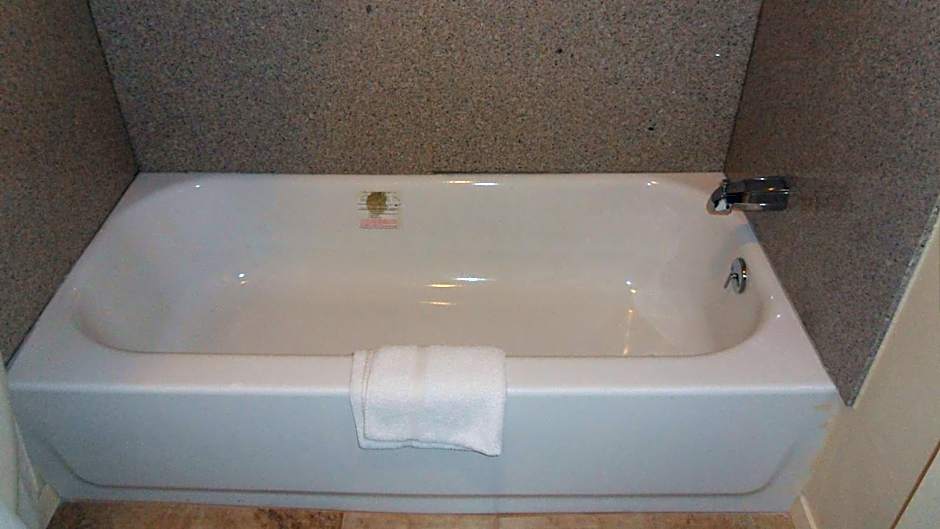 Deluxe Inn Palacios