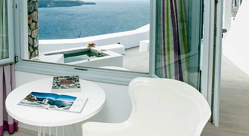 Caldera's Lilium Villas