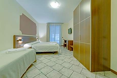 Superior Triple Room with Balcony