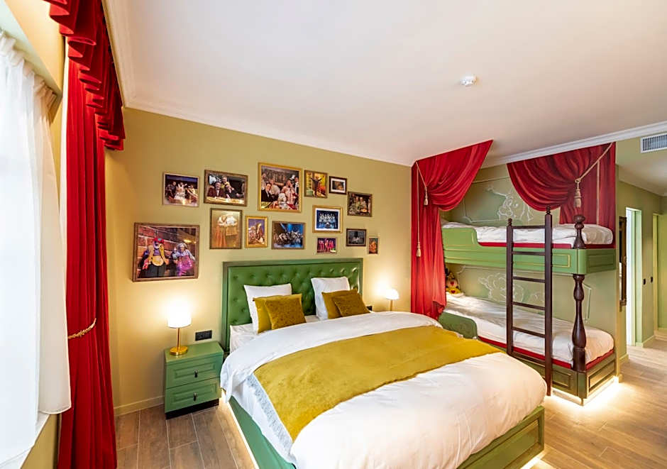 Plopsaland Theater Hotel