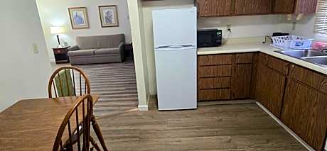 One Bedroom Suite - Non-Smoking