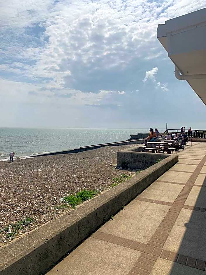 DaisyChain 2 Getaways - The perfect place to Stay - Play - Getaway