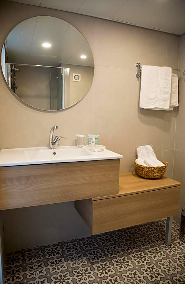 Suite Caesar - Neot Golf