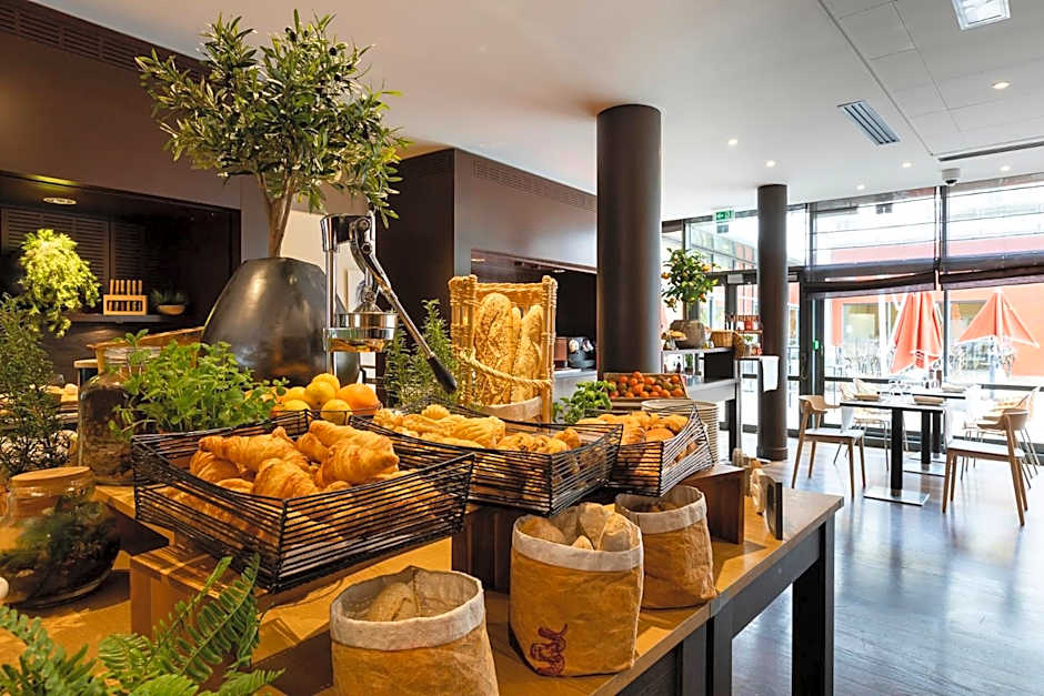 DoubleTree by Hilton Paris Boulogne
