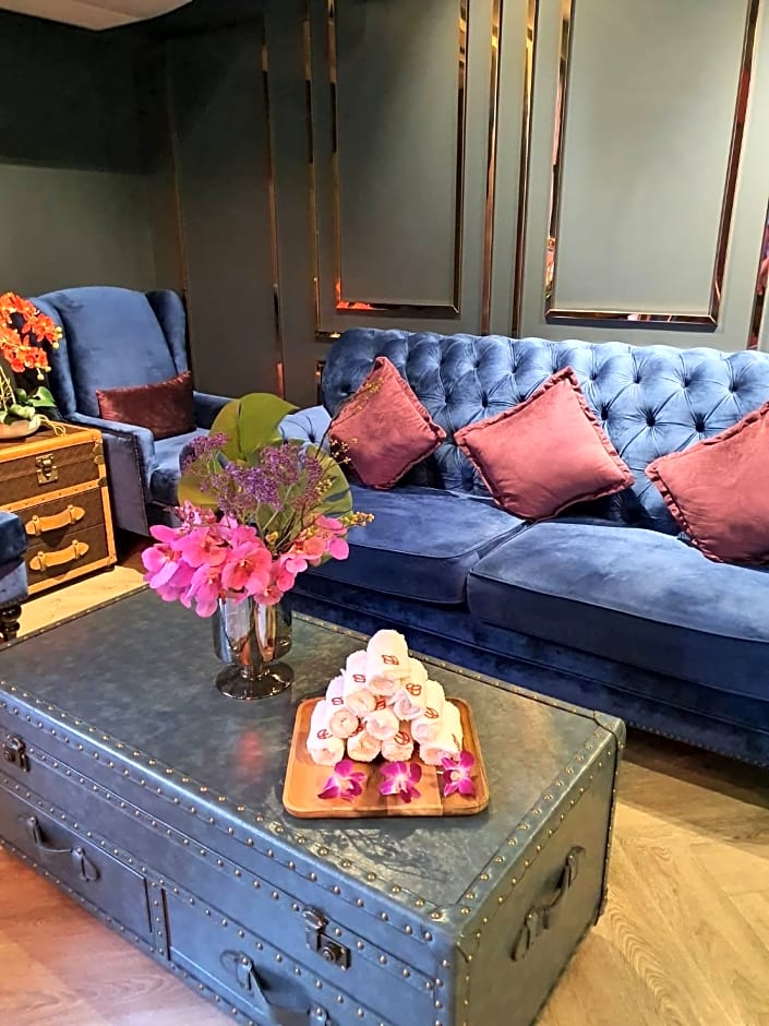 Ratchada Boutique Hotel