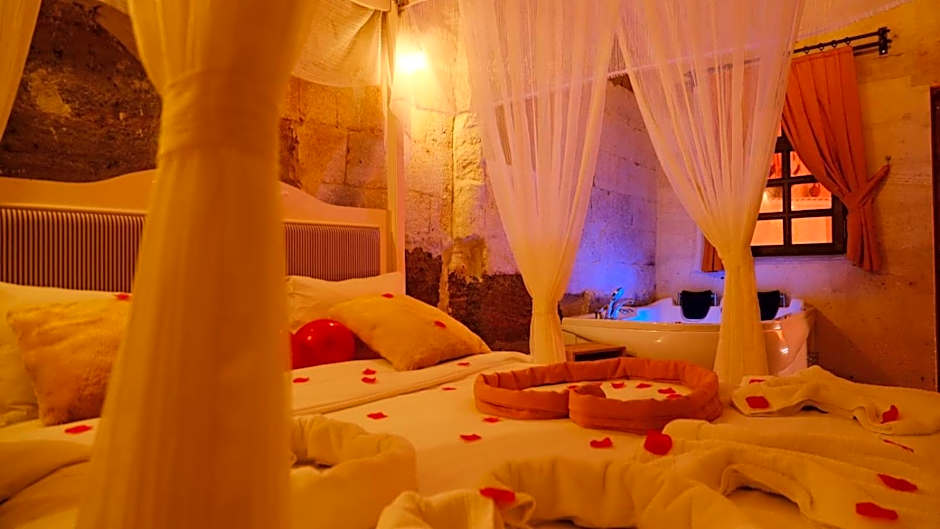 Lavinia Cappadocia Cave