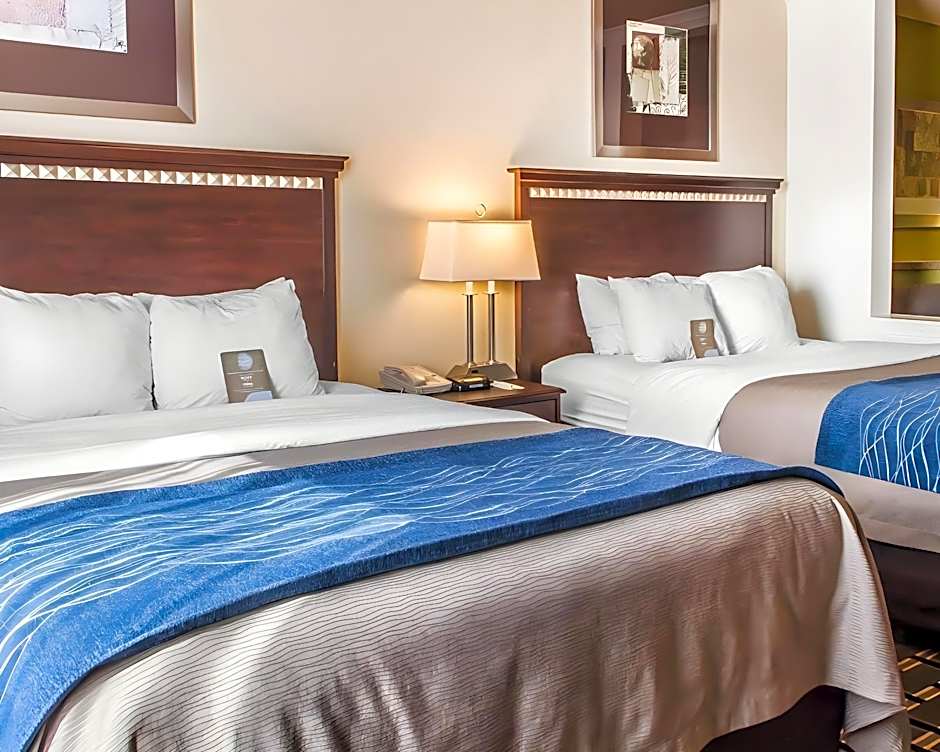 Comfort Inn & Suites Elk City South