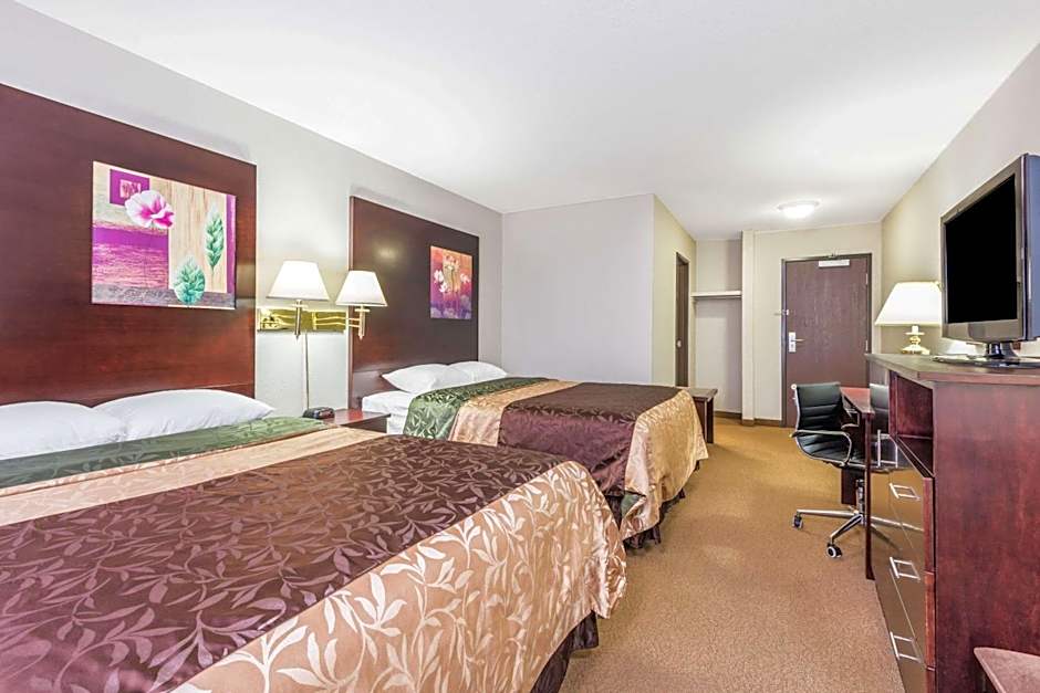 Super 8 by Wyndham Innisfail