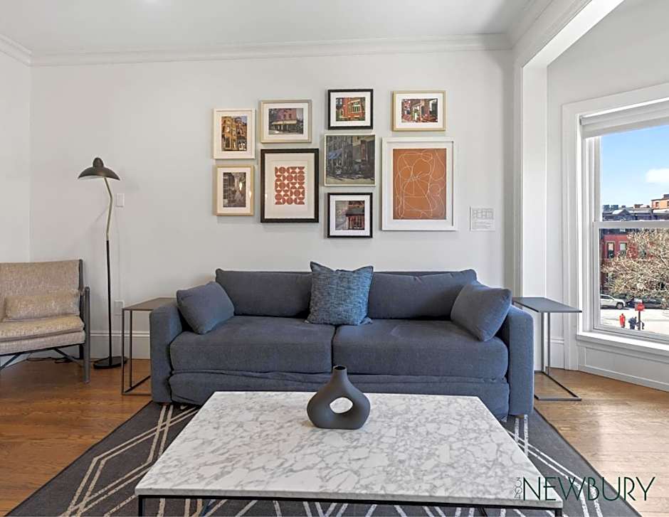 304 Newbury Street by Thatch