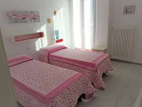 Double or Twin Room with Private Bathroom