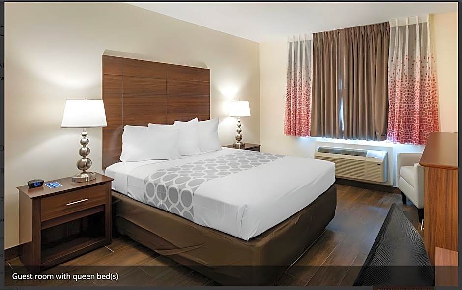 Photo 1 of 4 of King Bed with Kitchenette