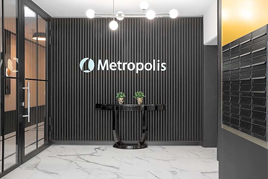 Metropolis Old Town Apartments