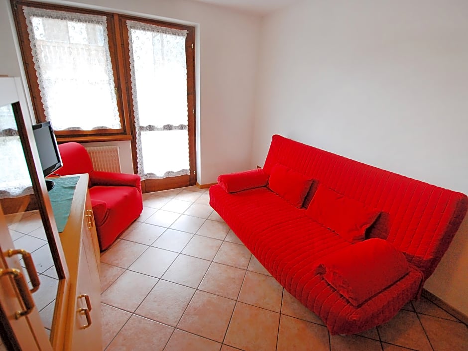 Beverly - Two Bedroom No.3