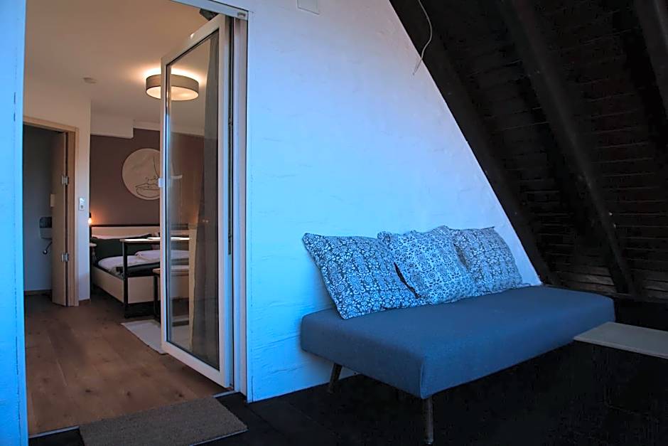 Hofgut Langenborn Wohnen auf Zeit möblierte Apartments Aschaffenburg Alzenau Frankfurt