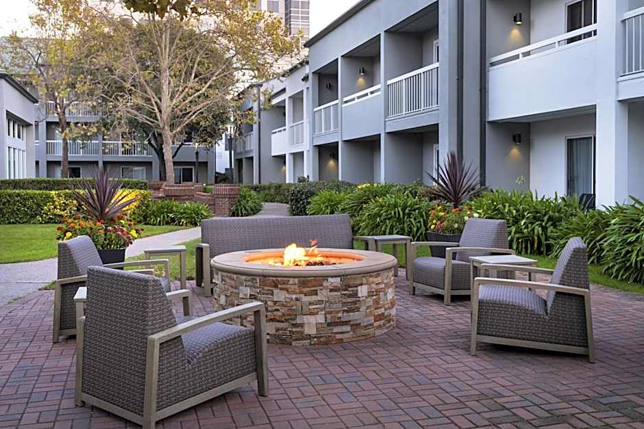 Courtyard by Marriott San Mateo Foster City