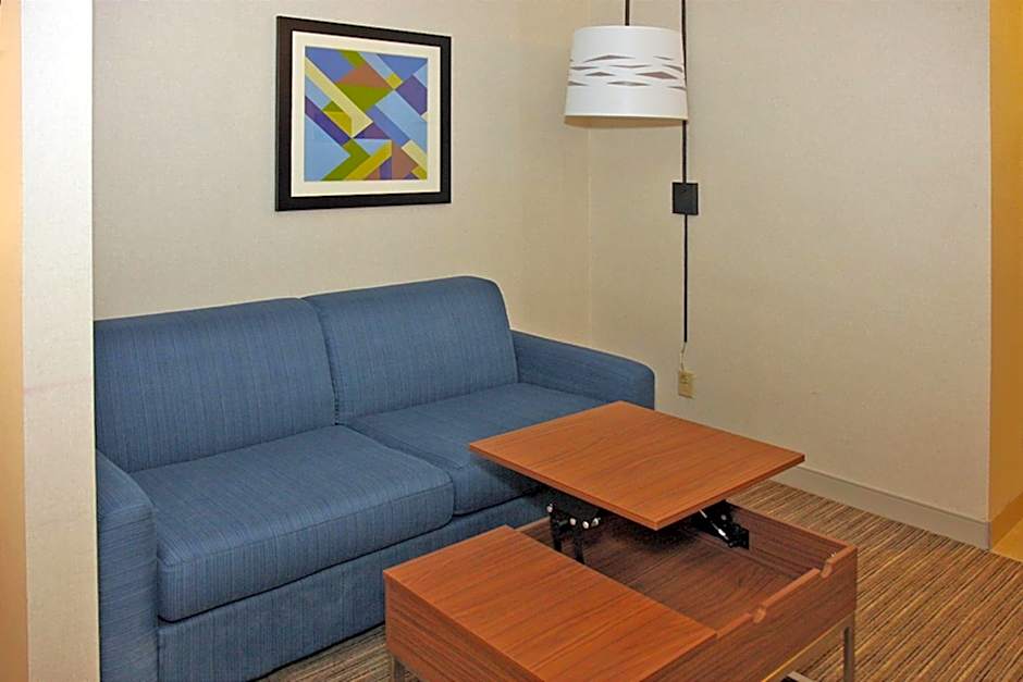 Holiday Inn Express Branford-New Haven By IHG