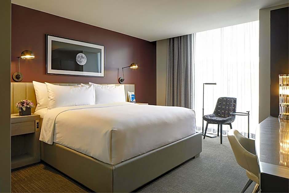 Archer Hotel Boston/Burlington