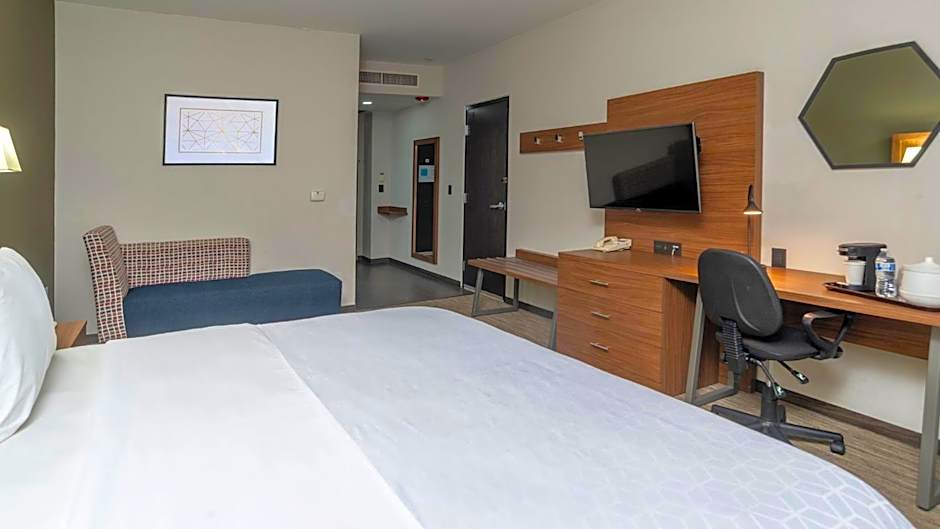 Holiday Inn Express Mexico Santa Fe By IHG