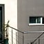 Art House Quartu - Margine Rosso