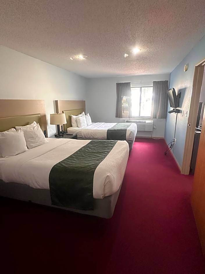 Pictured Rocks Inn and Suites