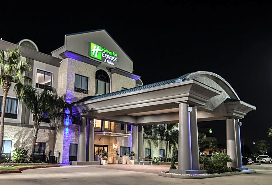 Holiday Inn Express Houston-Alvin By IHG