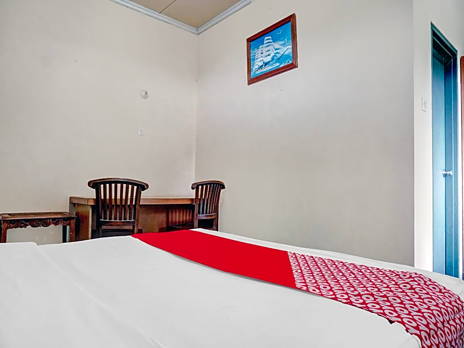 Hotel O 90596 Hotel Griya Astoeti