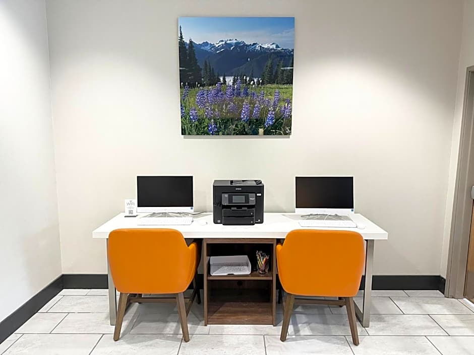 Holiday Inn Express Hotel & Suites North Sequim By IHG