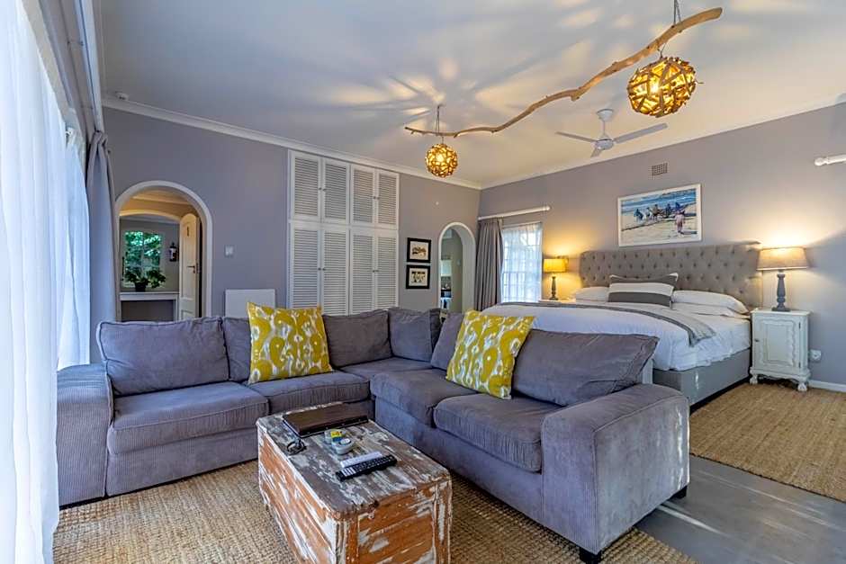 Whale Rock Luxury Lodge