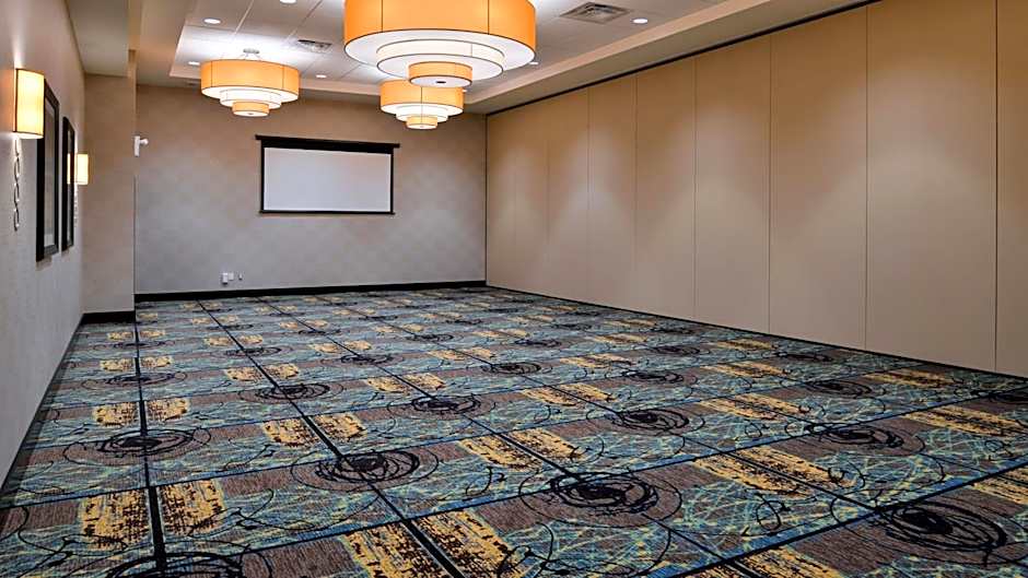 Holiday Inn Hotel & Suites Edmonton Airport Conference Centre By IHG