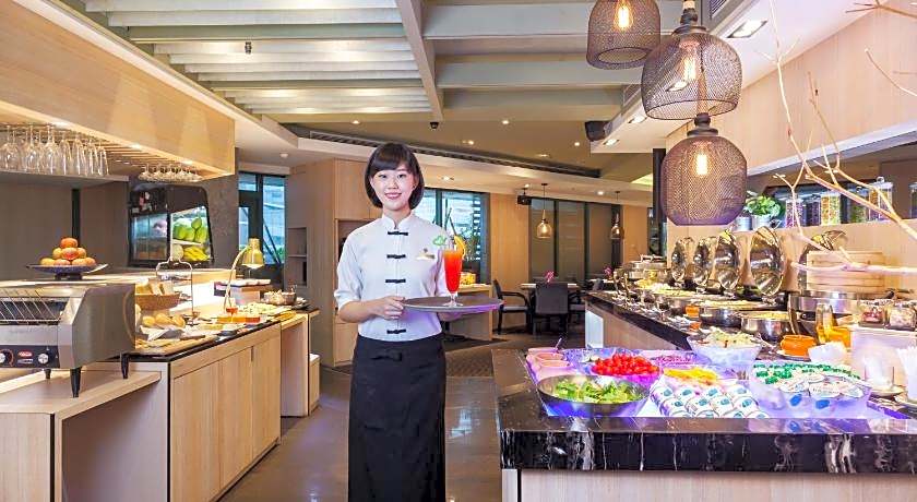 Pacific Business Hotel