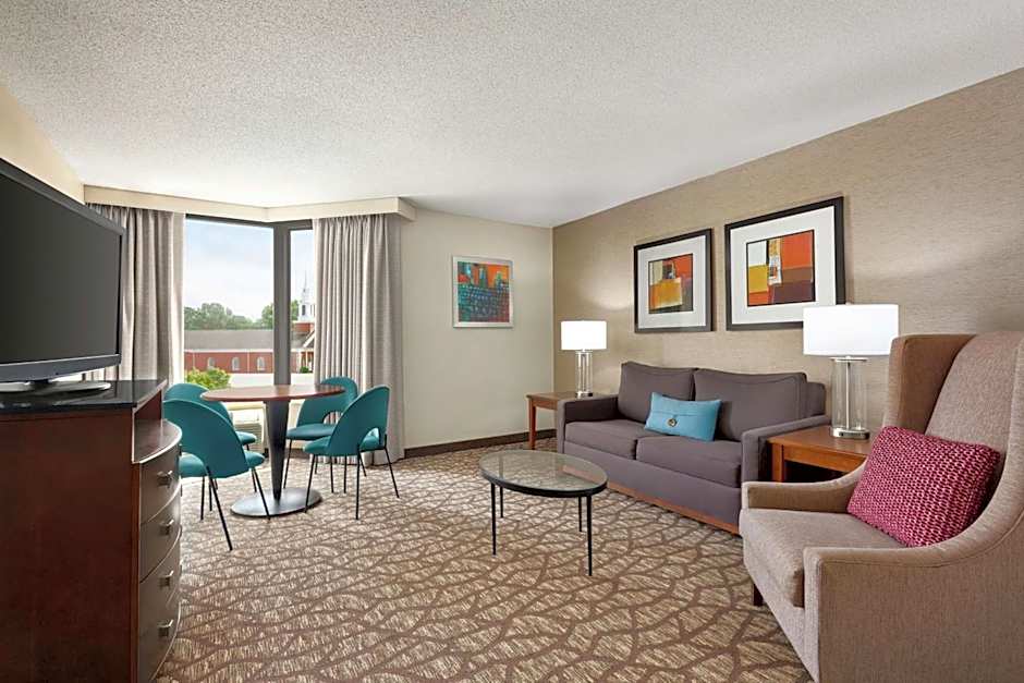 DoubleTree By Hilton Hotel Jackson