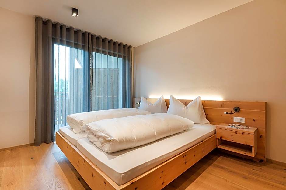 Aparthotel Abiná Lana Höhe