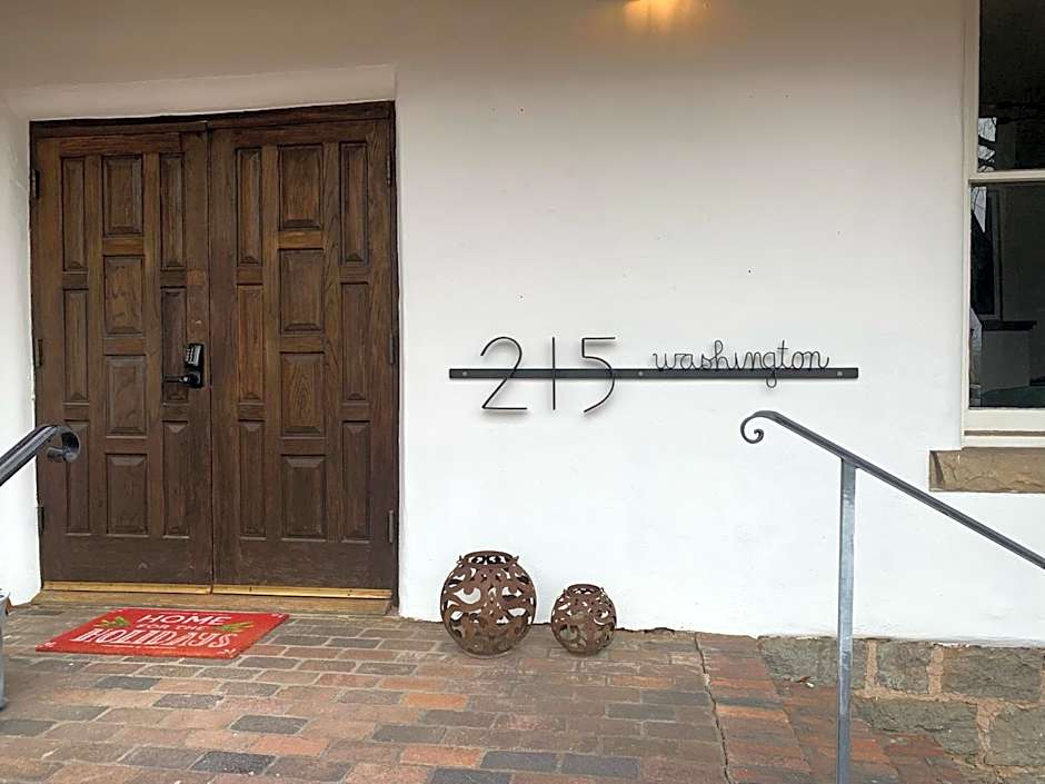 215 Washington