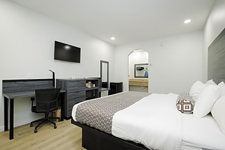 King Room - Non-Smoking