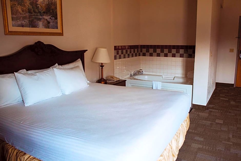 Americas Best Value Inn-Fredonia