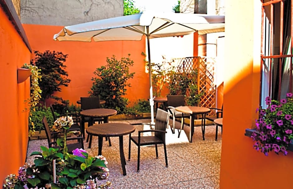 Hotel Al Santo