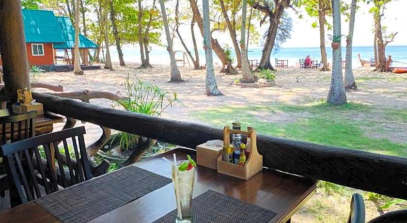 Koh Jum Delight Beach